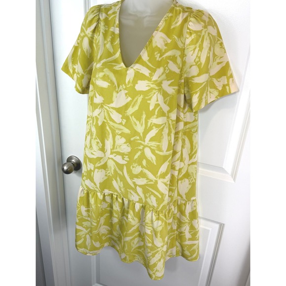 A New Day Women's Leaf Print Tiered Dress Lime Green XS V Neck Short Sleeve - Picture 6 of 11